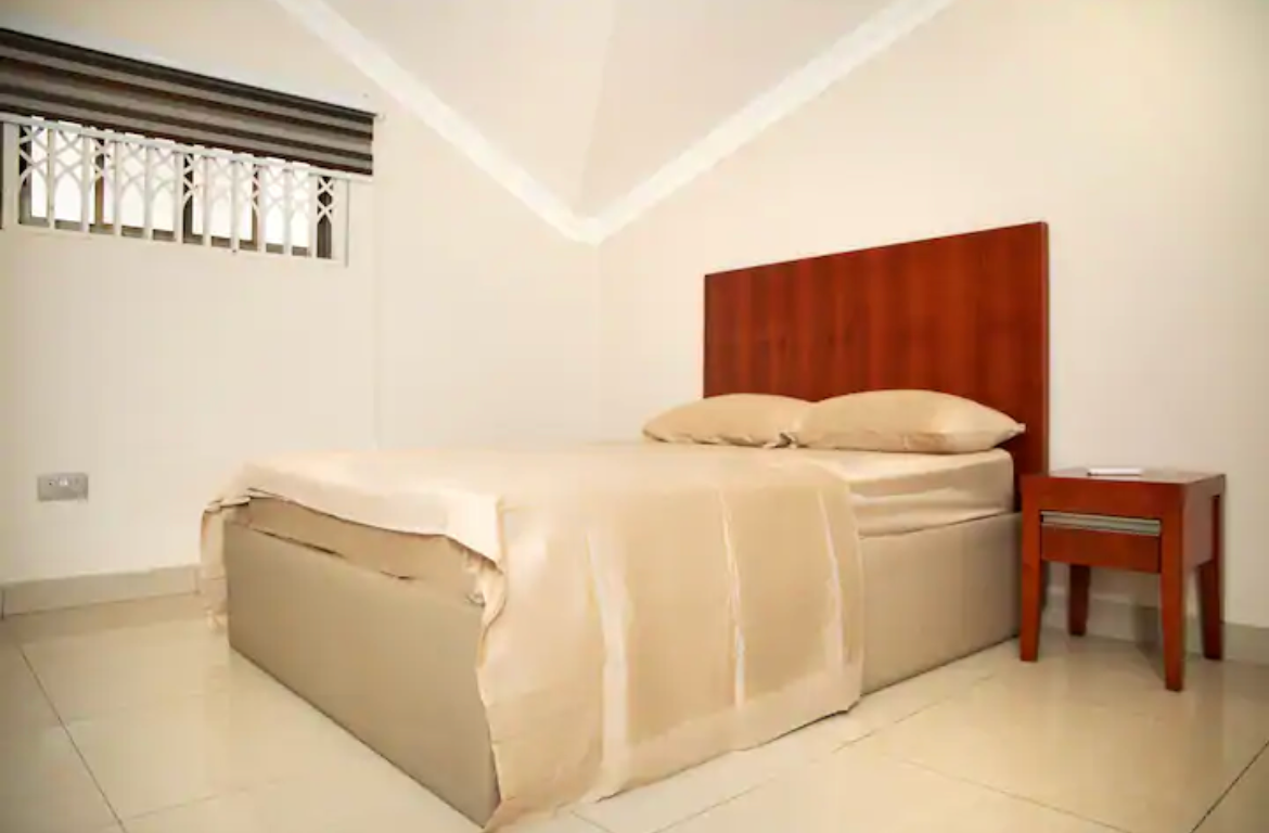 Luxury Hilltop Mansion in Tema